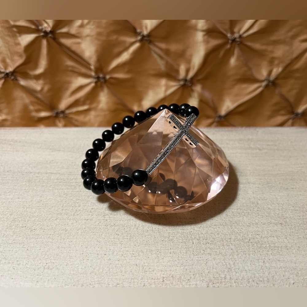 Rarities by Carol Brodie NWT Diamond Cross Onyx Bracelet 🖤💎